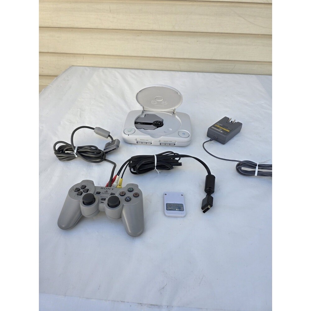 Sony PS One SCPH-101 PS1 Console Bundle Controller Memory Card Cables Parts